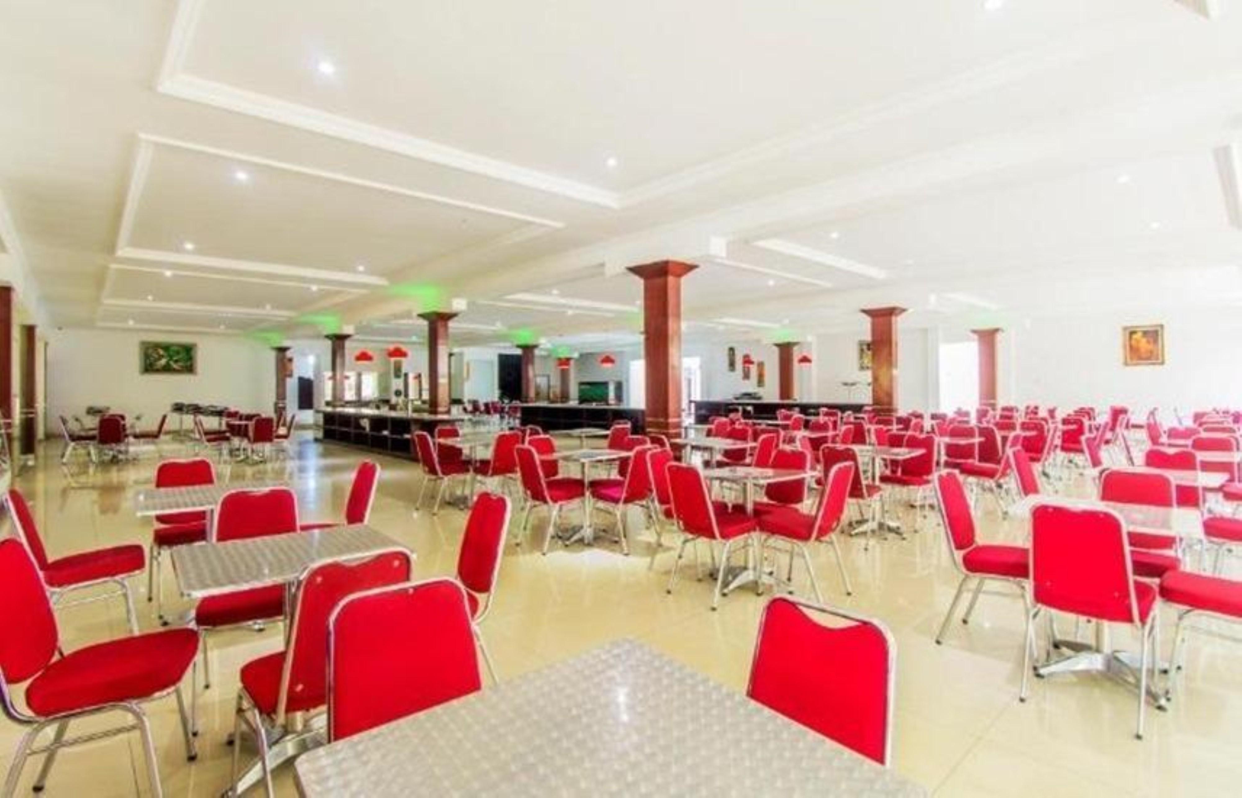 Narima Resort Hotel Lembang Luaran gambar