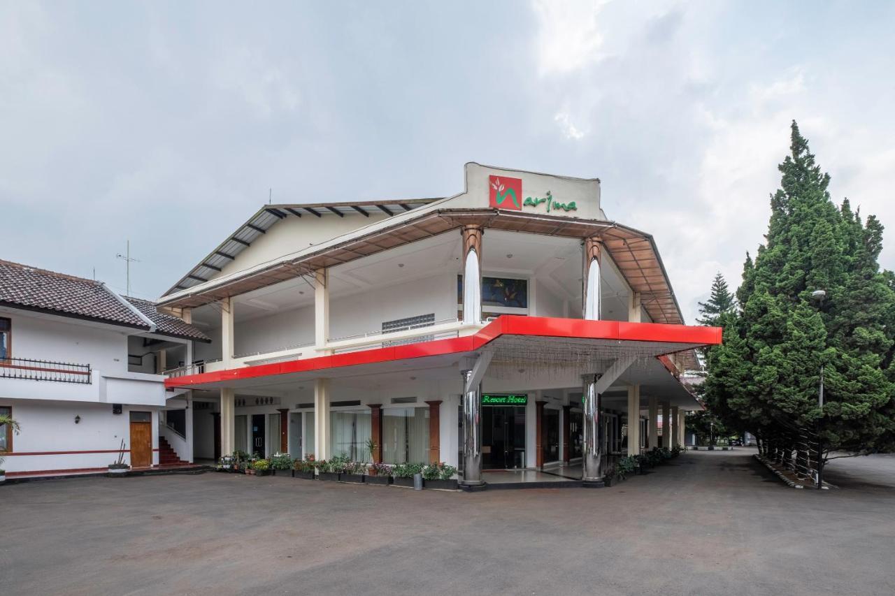 Narima Resort Hotel Lembang Luaran gambar